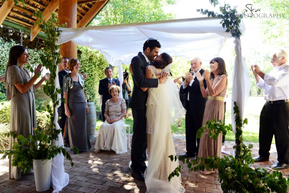 529494_549770415108906_2141966414_n