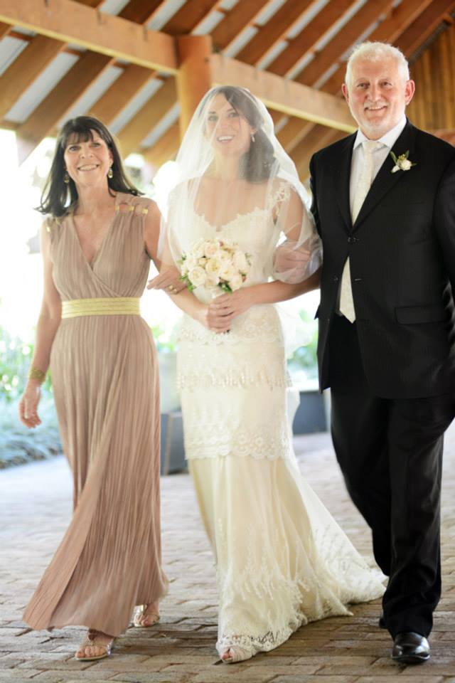 999635_549769781775636_611123417_n